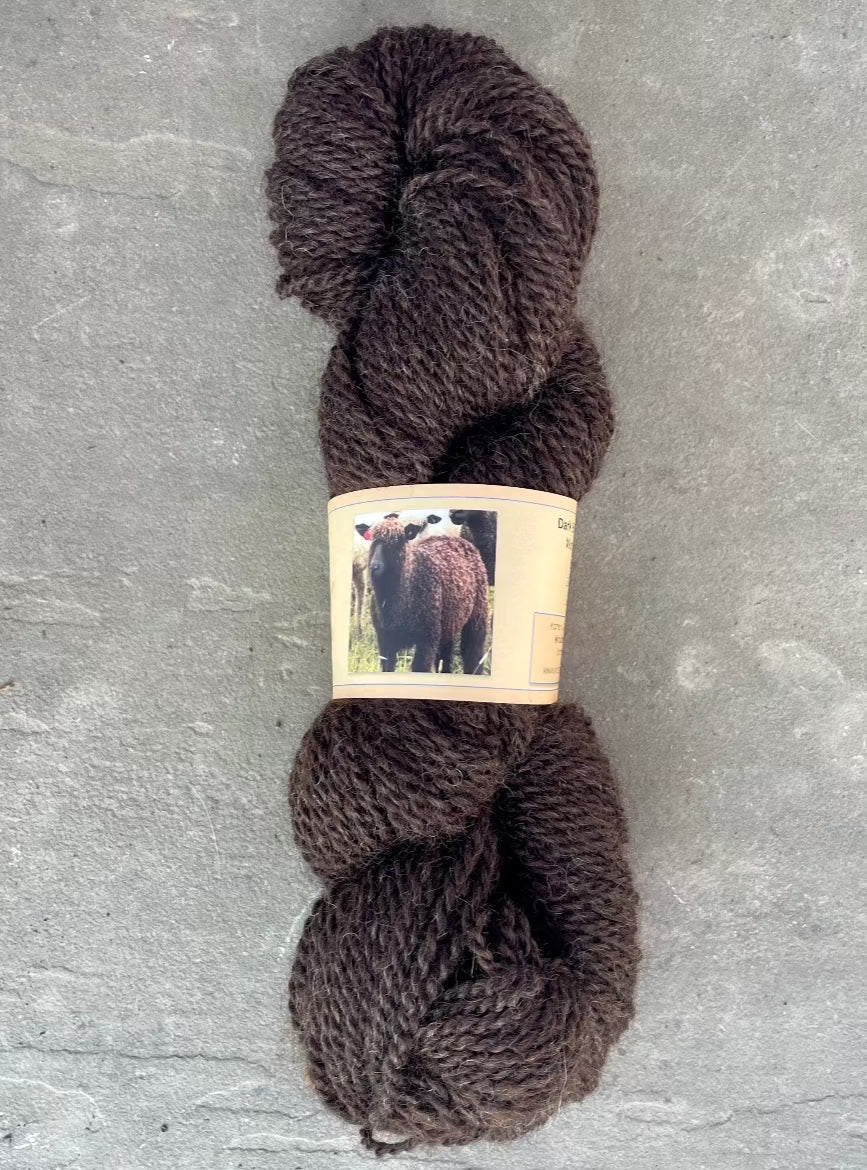 Dark Brown Wensleydale Lamb Yarn - Worsted